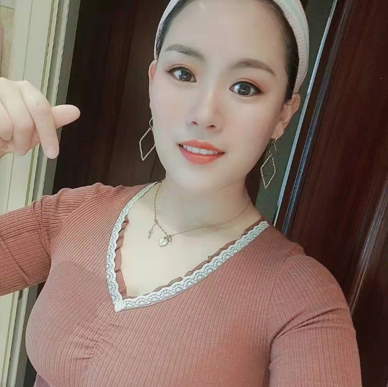 蜜&糖的第一张照片--许昌相亲服务中心