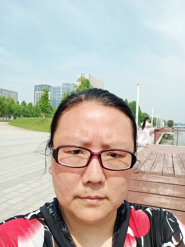 苦乐的第四张照片--许昌相亲服务中心