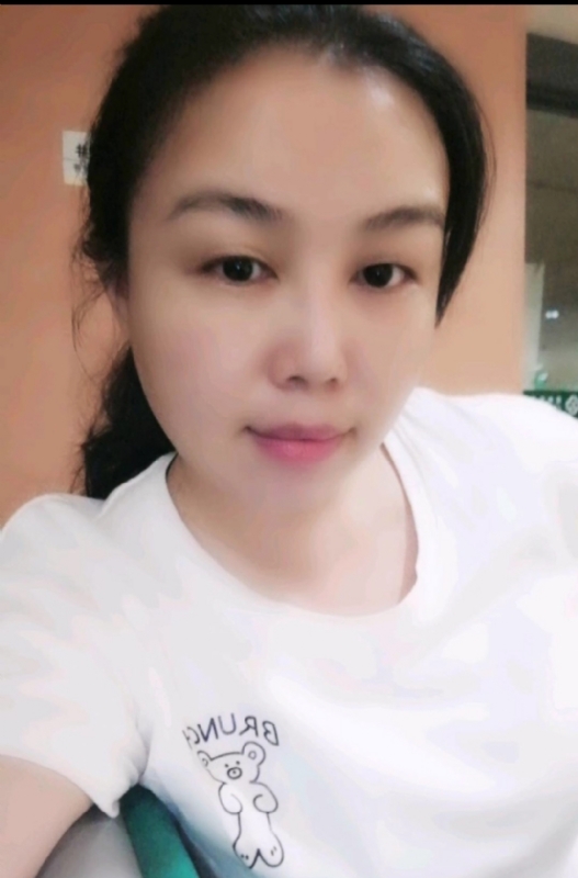 淡淡的云的第一张照片--许昌相亲服务中心