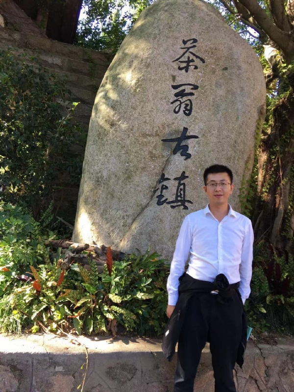 zw的第二张照片--许昌相亲服务中心