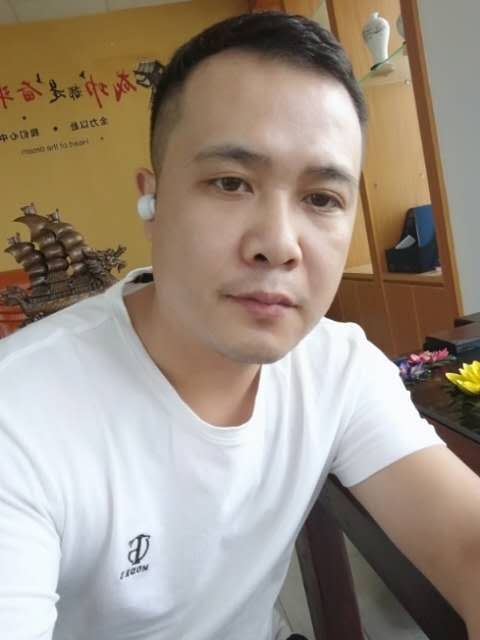 礼哥的第二张照片--许昌相亲服务中心