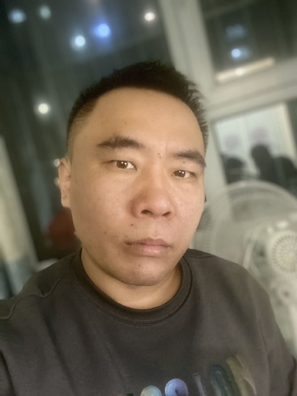 云的第四张照片--许昌相亲服务中心