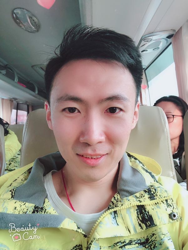 郭白白的第二张照片--许昌相亲服务中心