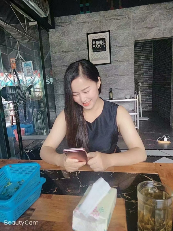 如不坚强弱给谁看的第一张照片--许昌相亲服务中心