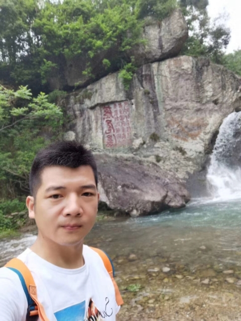 愿得一人心的第一张照片--许昌相亲服务中心