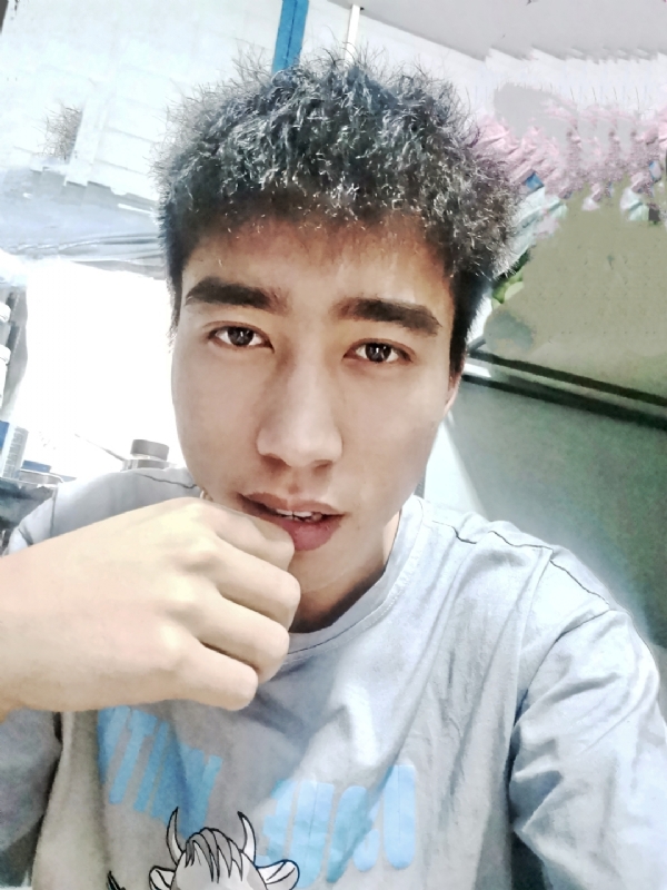 未来可期的第二张照片--许昌相亲服务中心