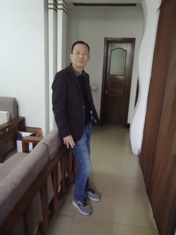 相亲相爱的第二张照片--许昌相亲服务中心