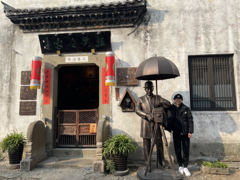 喝可乐的猫的第一张照片--许昌相亲服务中心
