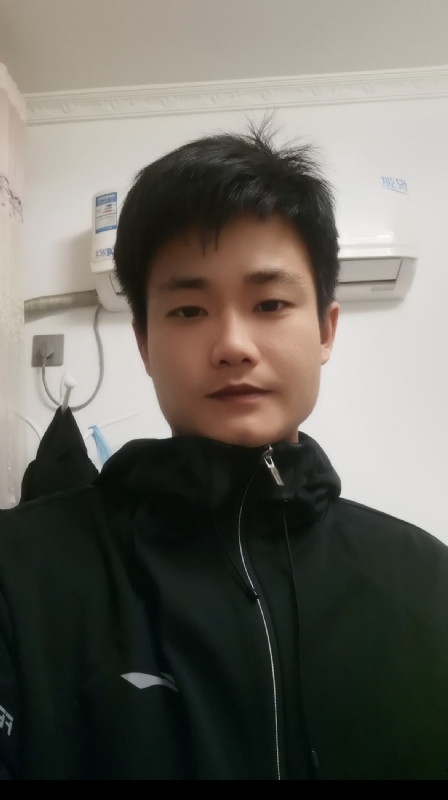 Mr丶Cui的第二张照片--许昌相亲服务中心