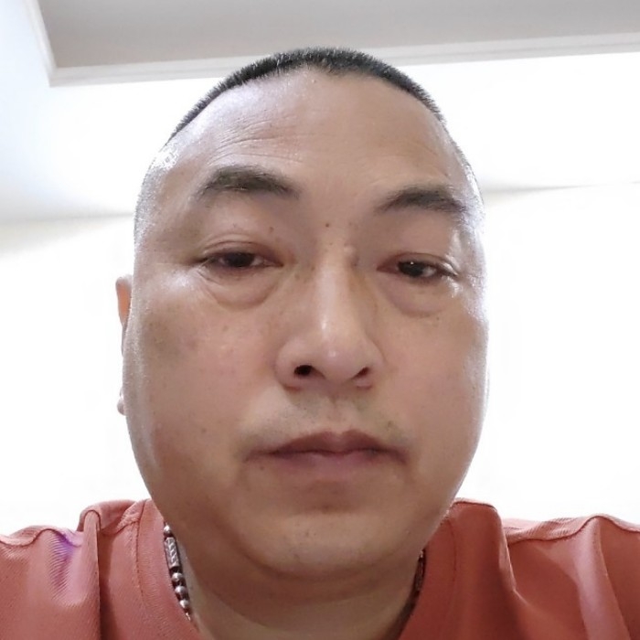 一切随风的第一张照片--许昌相亲服务中心