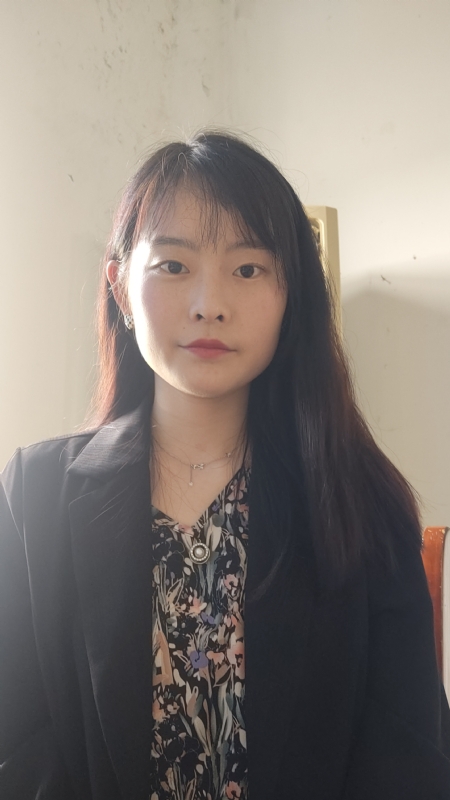 啾啾儿的第一张照片--许昌相亲服务中心
