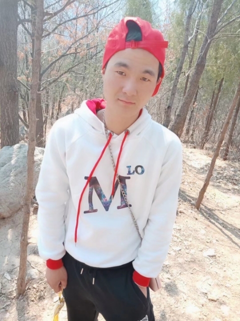 天赐人生的第一张照片--许昌相亲服务中心