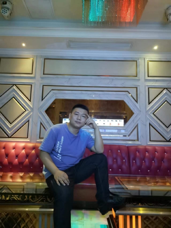 黄生的第四张照片--许昌相亲服务中心