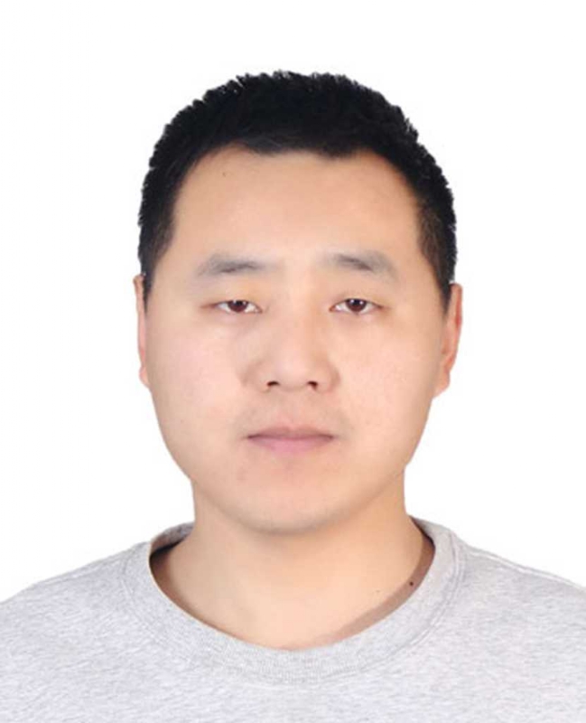 大红鹰的第一张照片--许昌相亲服务中心
