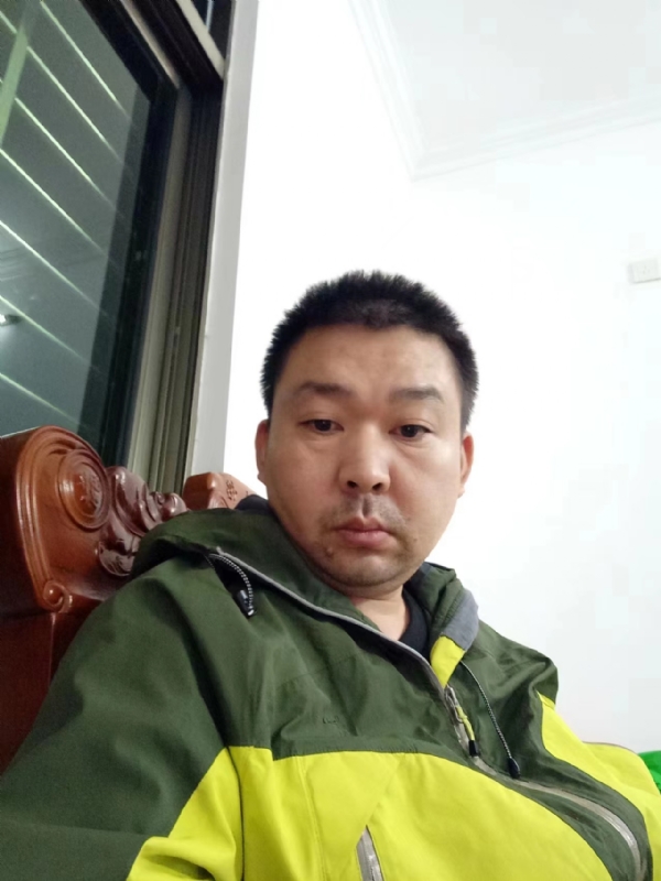 阿汤的第一张照片--许昌相亲服务中心