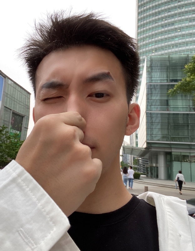绝世大冤种的第四张照片--许昌相亲服务中心