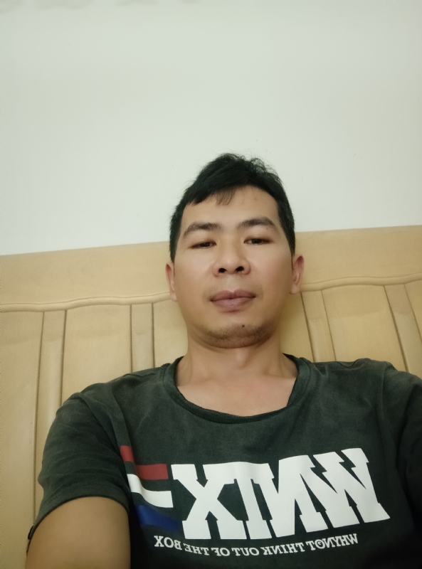小伙子的第四张照片--许昌相亲服务中心