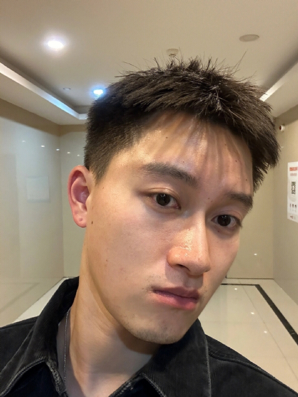 月光之下的第一张照片--许昌相亲服务中心