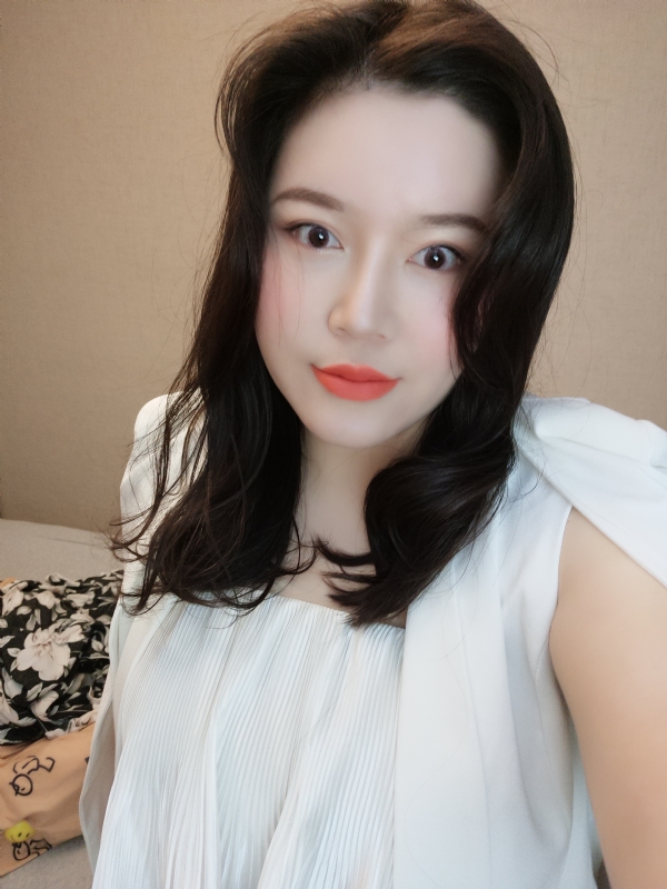璐璐的第一张照片--许昌相亲服务中心