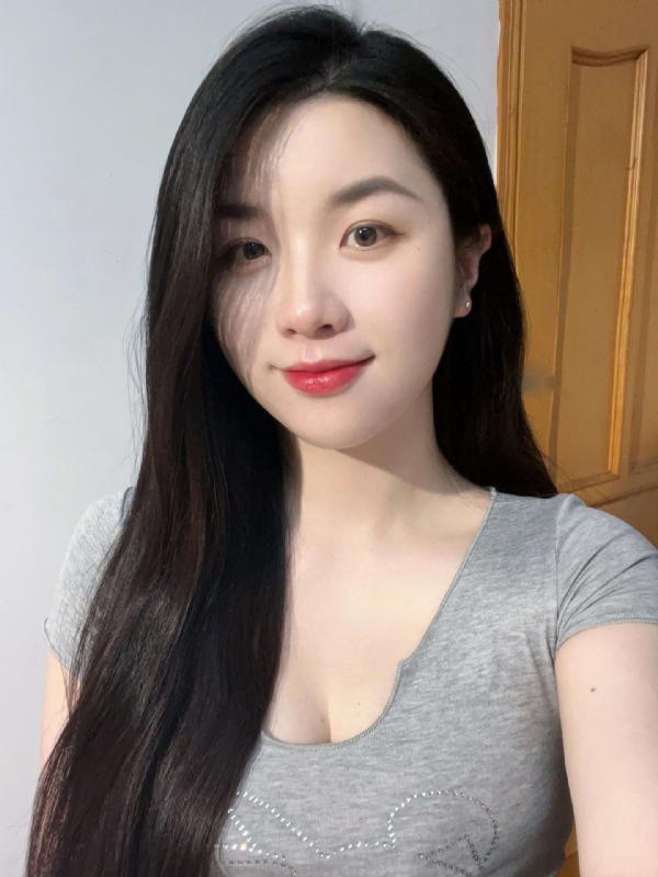 乔乔在寻爱的第一张照片--许昌相亲服务中心