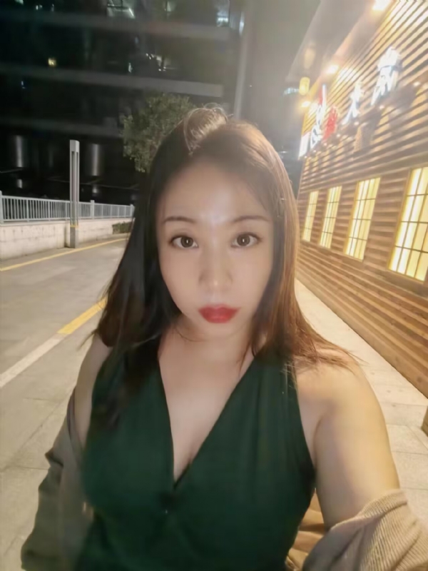 叶子青青的第三张照片--许昌相亲服务中心
