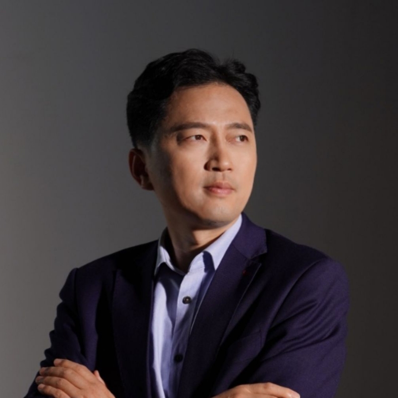 诗与远方的第一张照片--许昌相亲服务中心