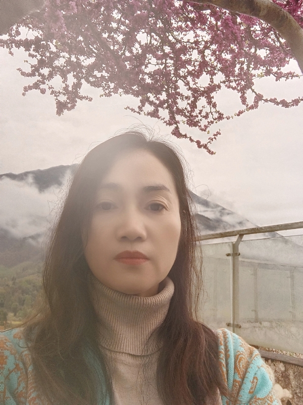 悠然磬歆的第一张照片--许昌相亲服务中心