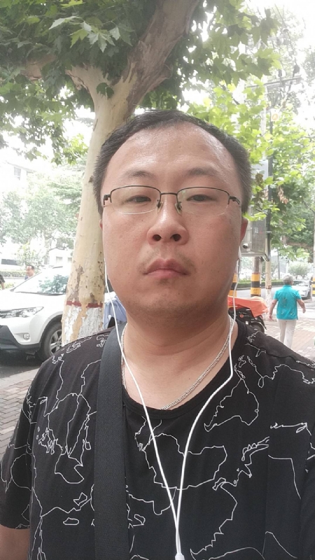 飘逸的星辰的第一张照片--许昌相亲服务中心
