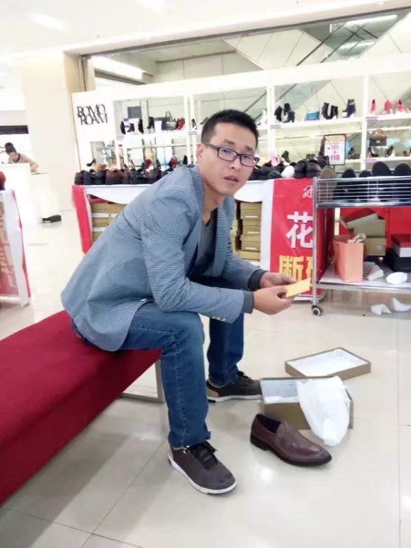 借我你的手的第一张照片--许昌相亲服务中心
