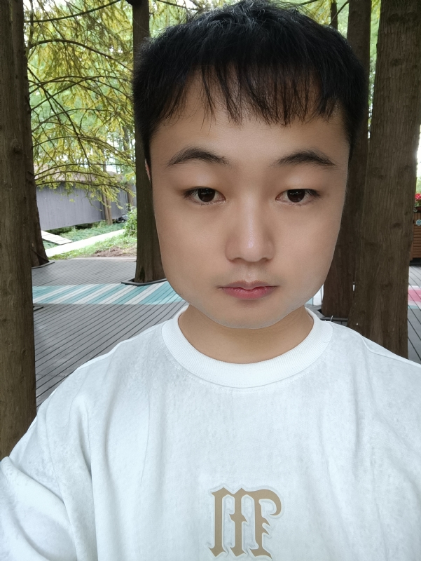 故人似的第一张照片--许昌相亲服务中心