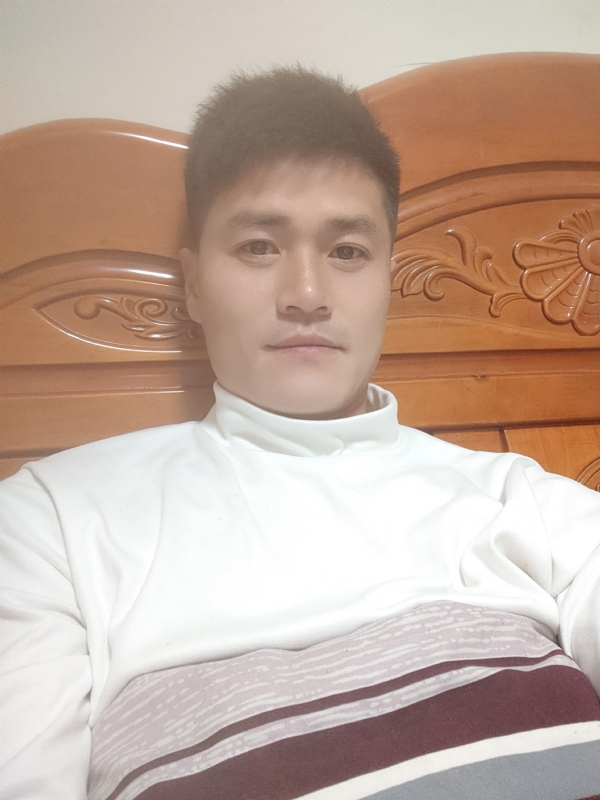 网球罗的第四张照片--许昌相亲服务中心