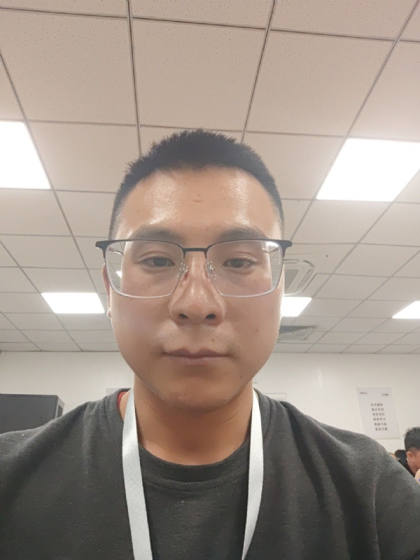半夏微凉的第一张照片--许昌相亲服务中心