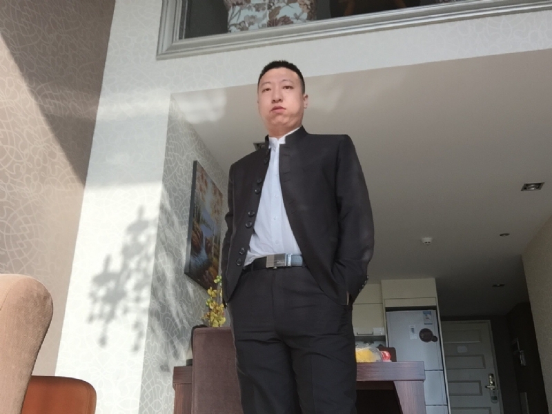 雅小炁的第一张照片--许昌相亲服务中心
