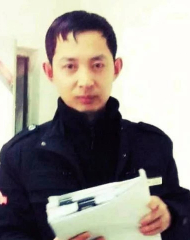 风雨中有你的第一张照片--许昌相亲服务中心
