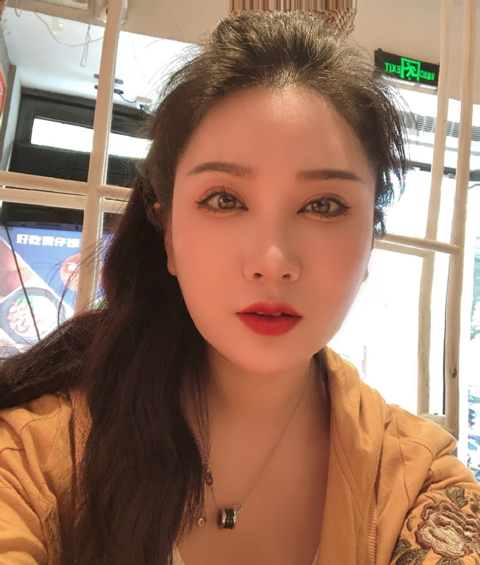 琳达的第二张照片--许昌相亲服务中心