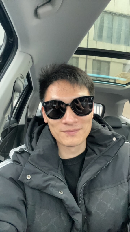 男孩的第一张照片--许昌相亲服务中心