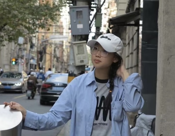 XIAOZOU的第二张照片--许昌相亲服务中心