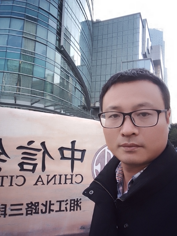 晚秋的第一张照片--许昌相亲服务中心