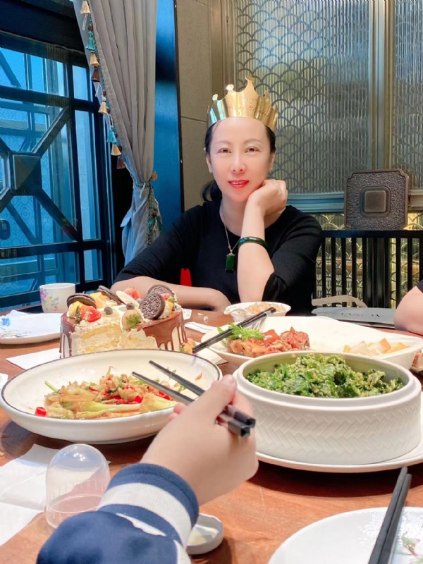 红红的第二张照片--许昌相亲服务中心