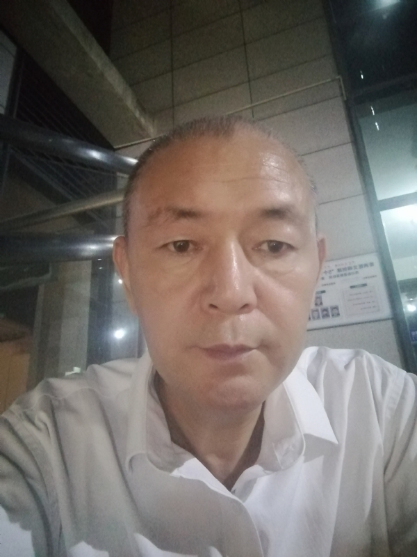 老李的第一张照片--许昌相亲服务中心