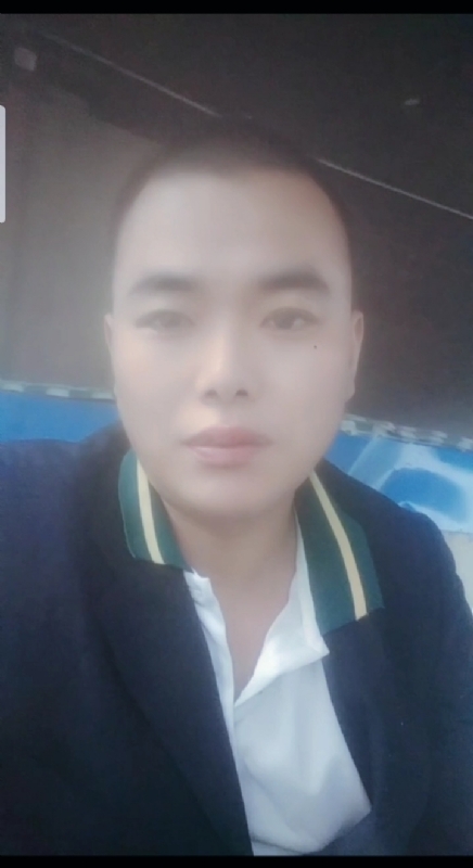阳光男孩的第一张照片--许昌相亲服务中心