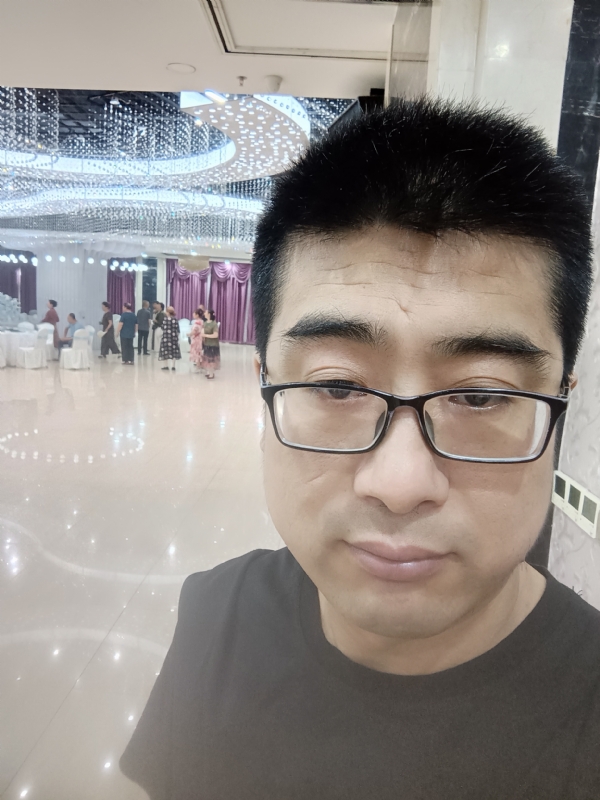 晴天的第三张照片--许昌相亲服务中心