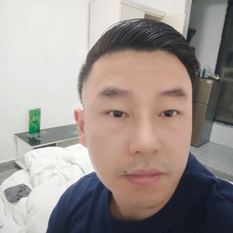 Poluk秦的第一张照片--许昌相亲服务中心