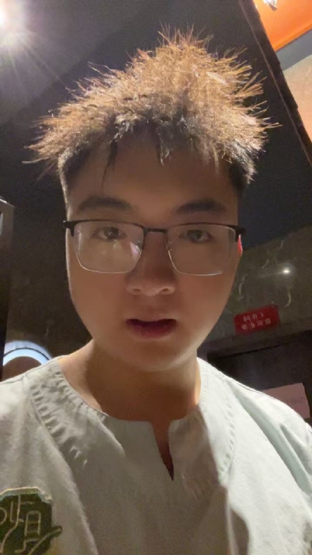 成熟稳重的男士的第一张照片--许昌相亲服务中心