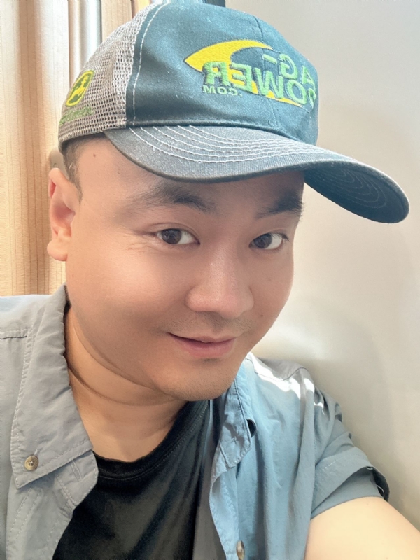 冰的第二张照片--许昌相亲服务中心