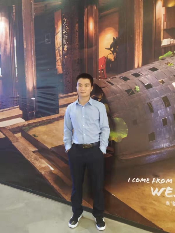 梧桐枫叶的第一张照片--许昌相亲服务中心