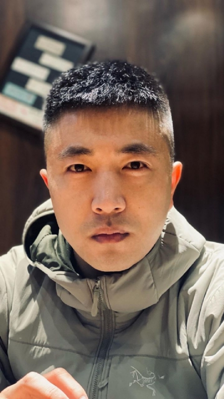 山中何缘的第一张照片--许昌相亲服务中心