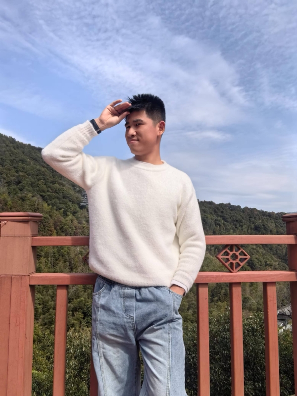 颜SEME的第一张照片--许昌相亲服务中心