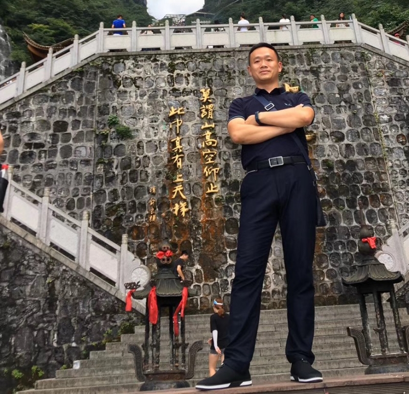 峰戈的第一张照片--许昌相亲服务中心