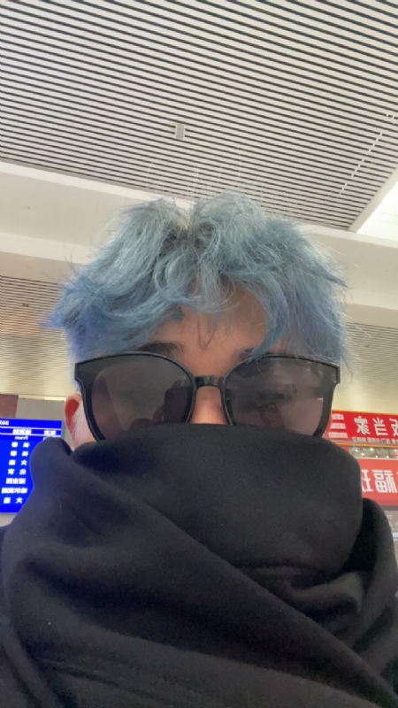 平行线的第二张照片--许昌相亲服务中心